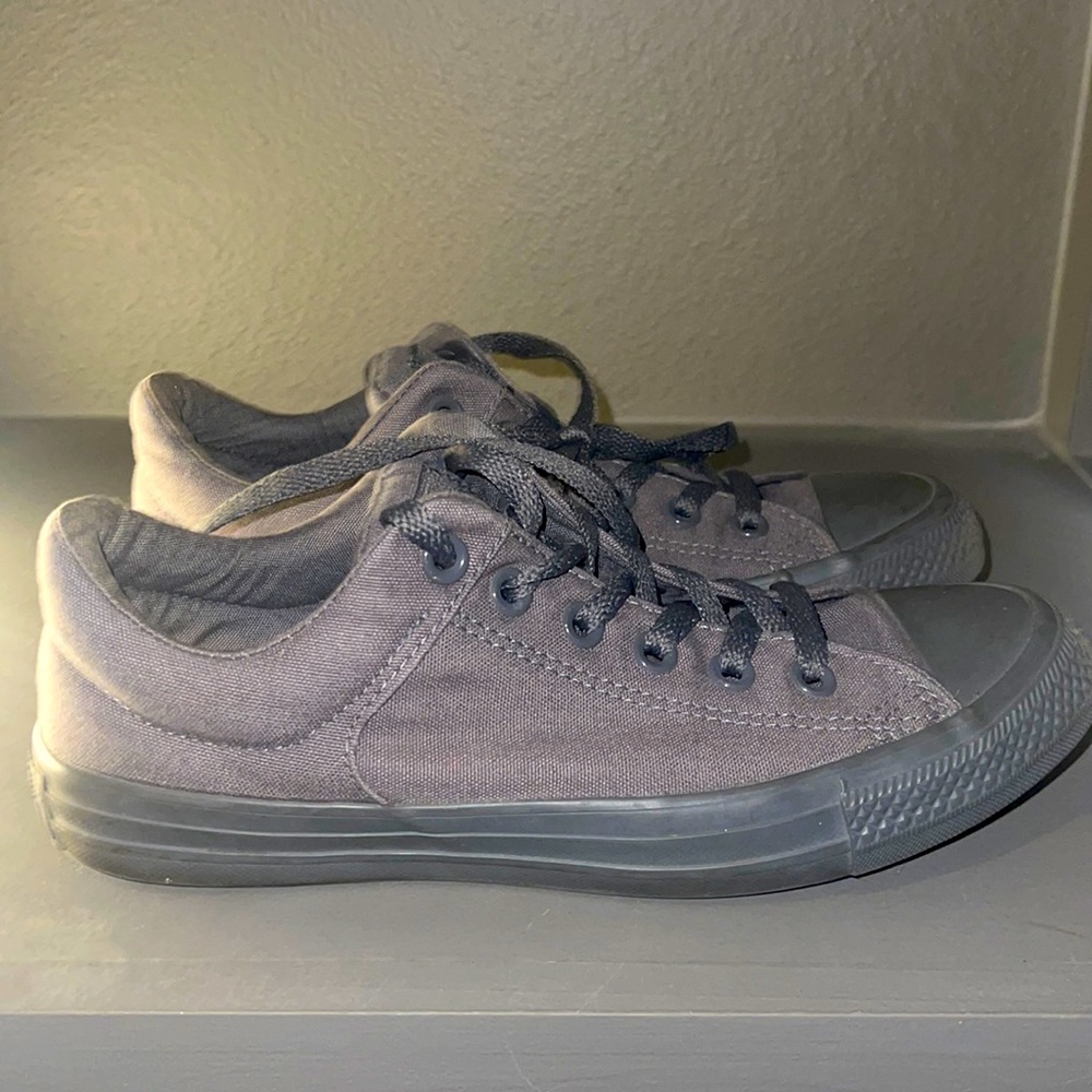 Unisex converse low chick Taylor’s